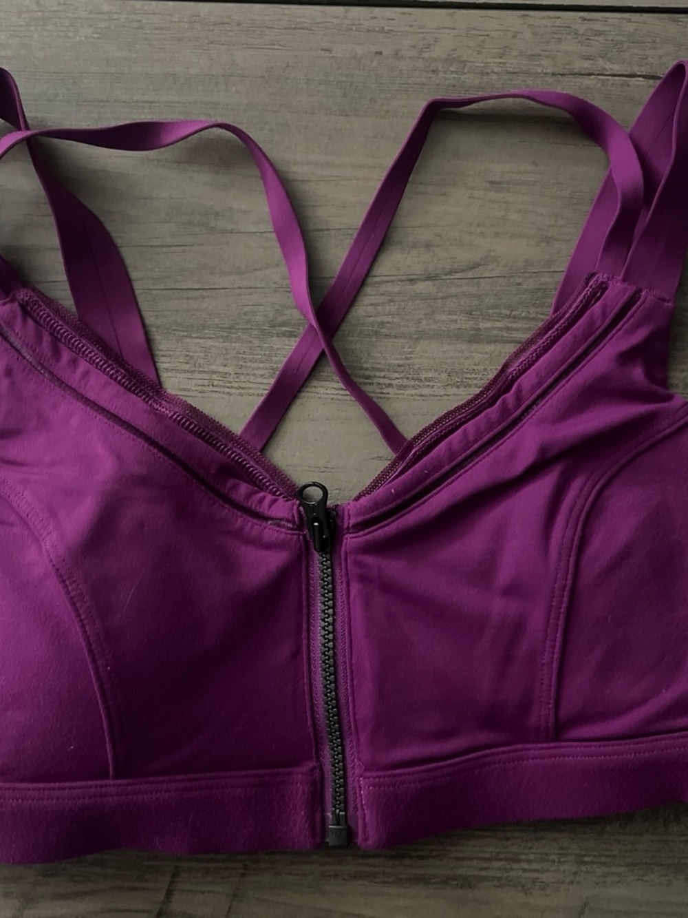 lululemon athletica Women's Front-Zip Sports Bra in Deep Magenta